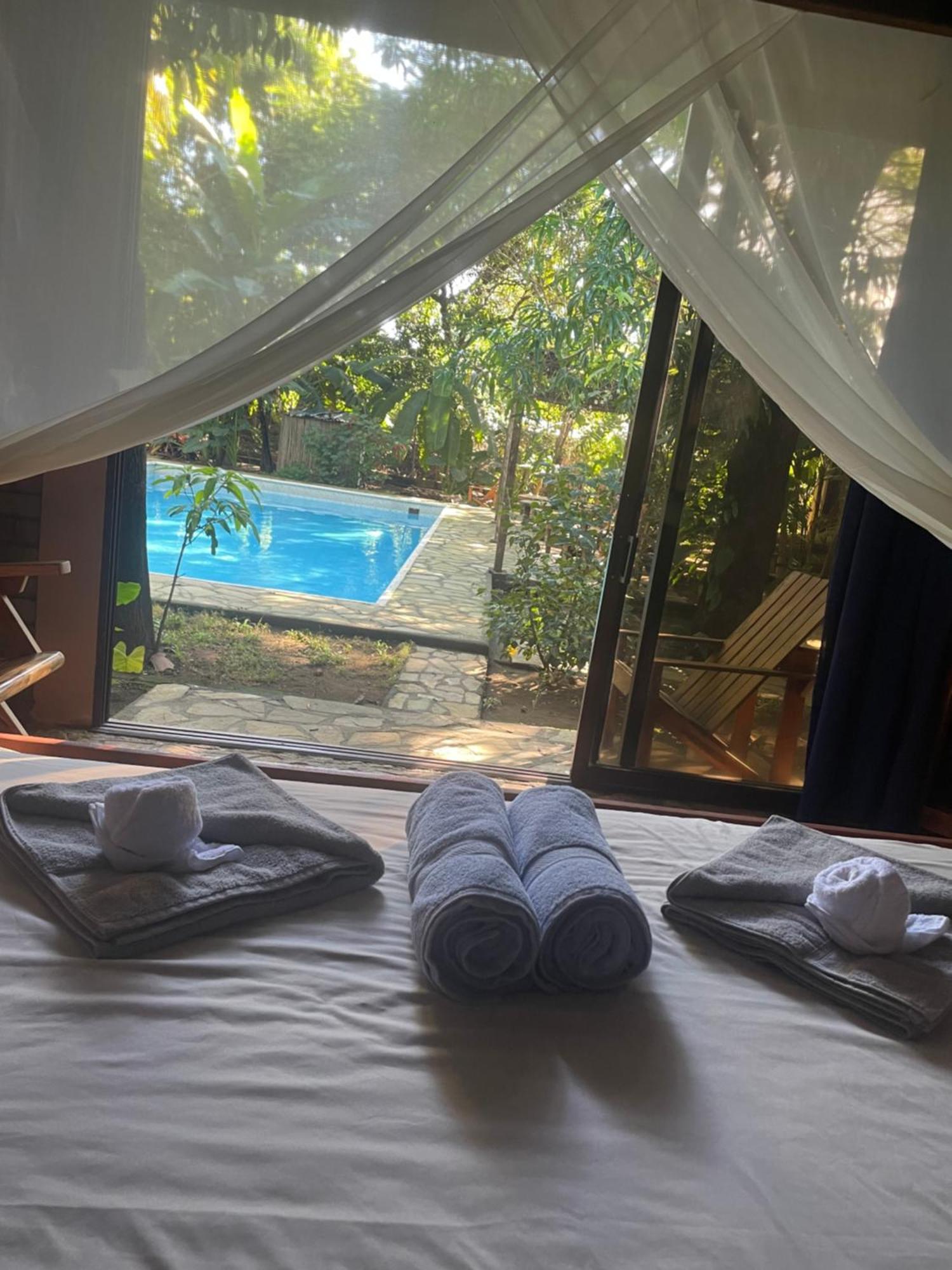 Hostal Casa Abierta Леон Экстерьер фото